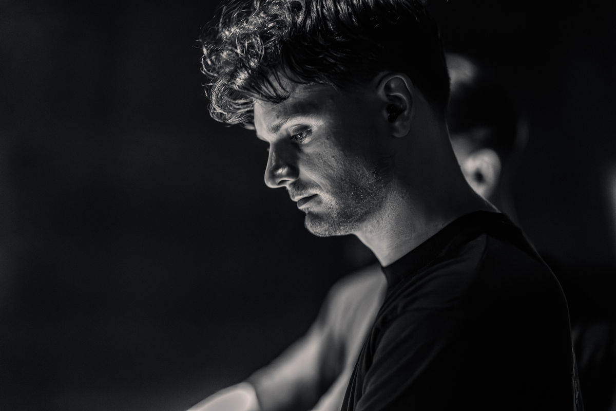 Loading... just a sec